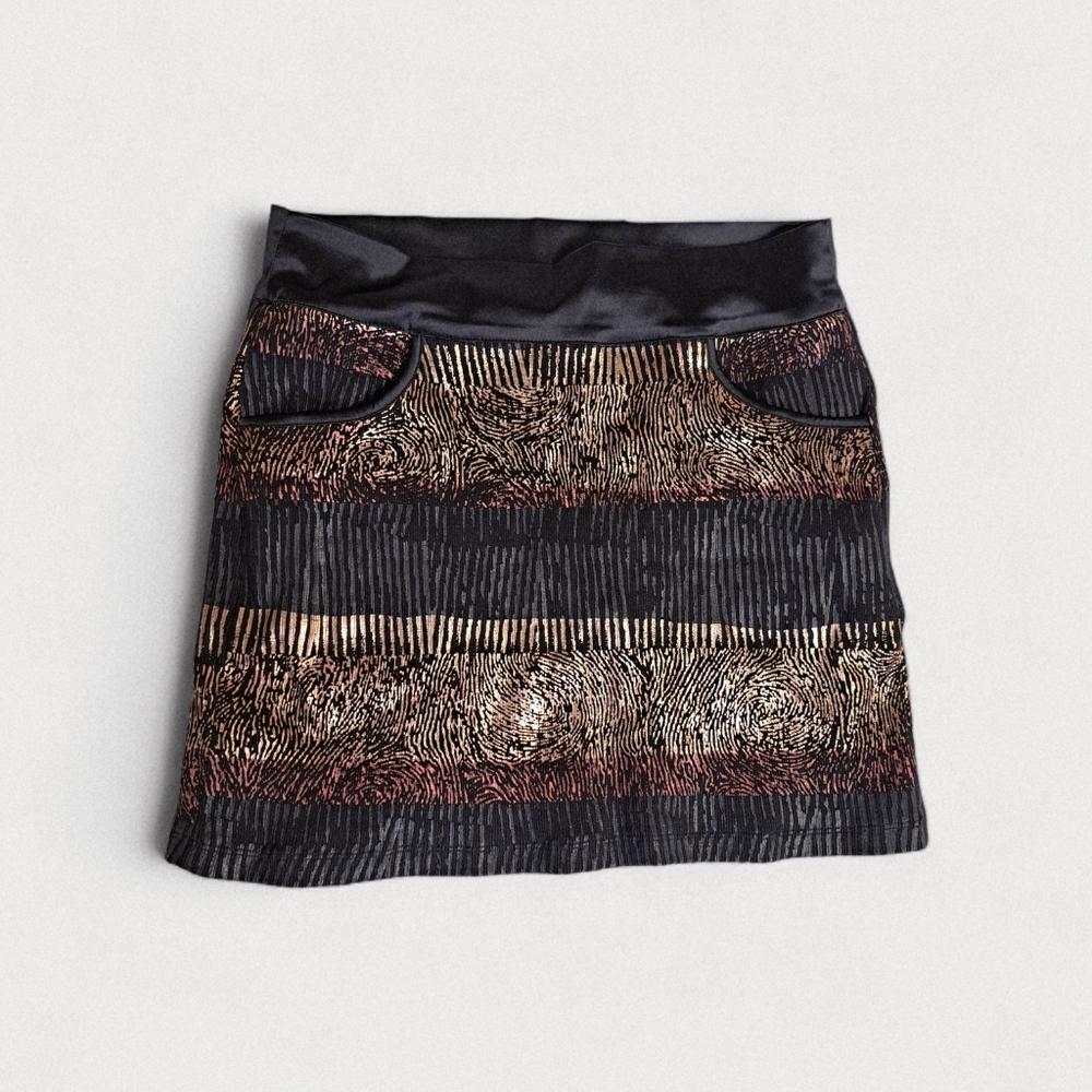 Tramando Metallic Textured Mini‎ Skirt